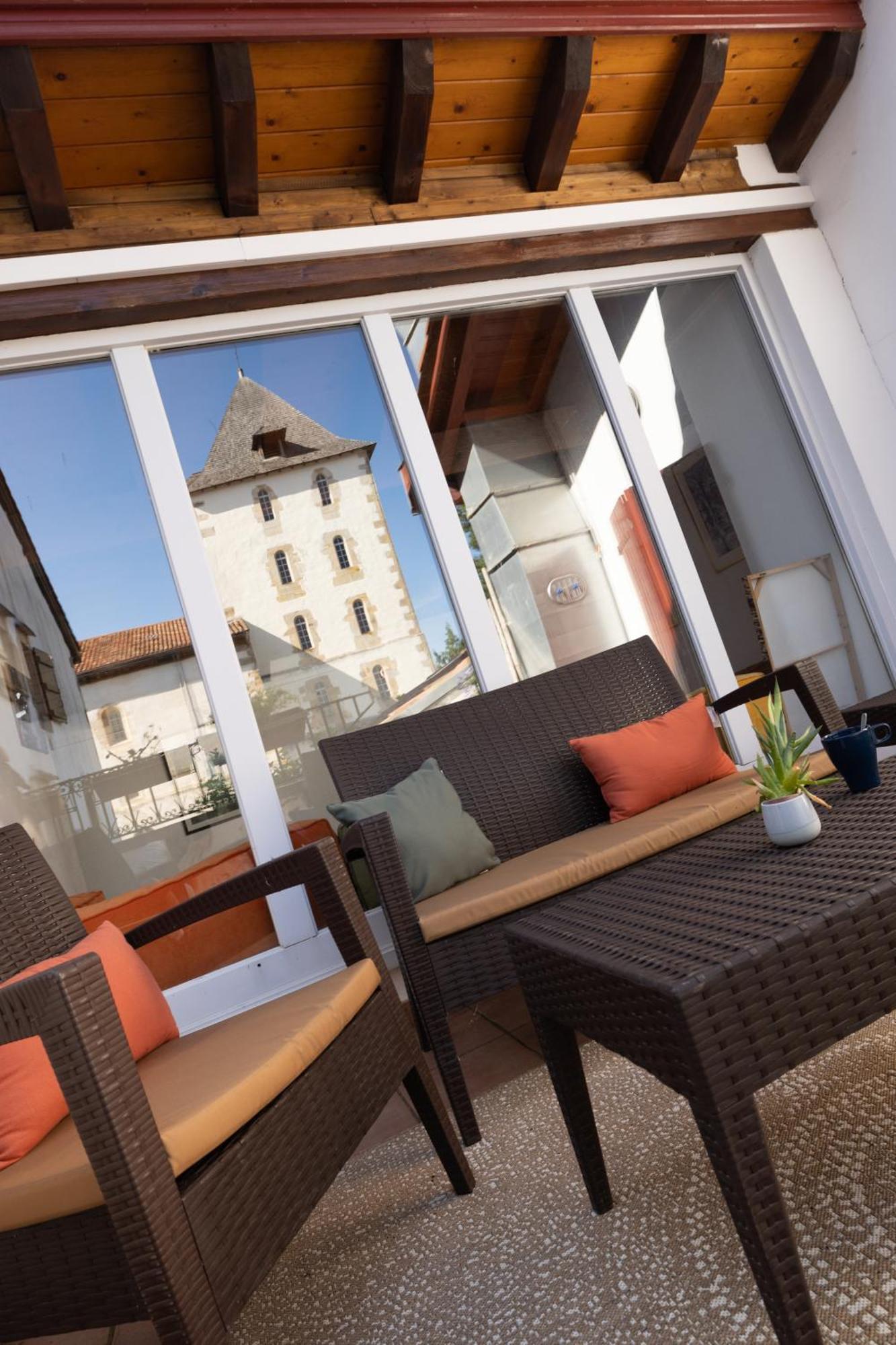 Hotel Lastiry Sare Kültér fotó